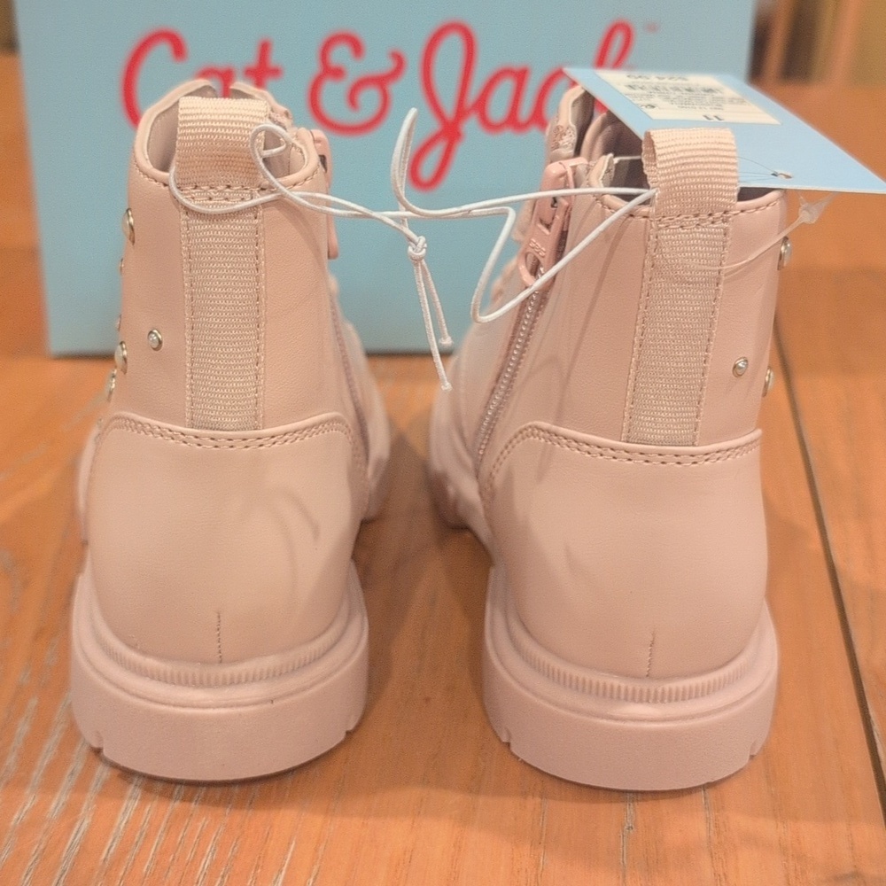 Cat & Jack Size 11 Amaya Boots In Blush Pink, NEW - Picture 5 of 9